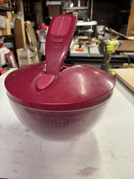 Photo of free salad spinner (North Cambridge) #2