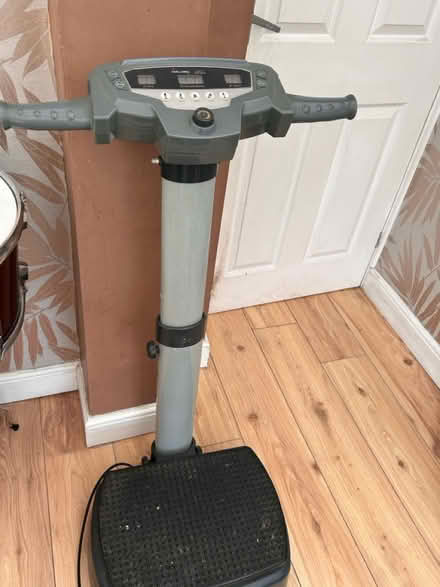 Photo of free Vibrating machine (WIbsey BD6) #1