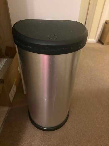 Photo of free Kitchen bin (Hextable BR8) #1