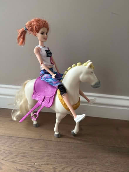 Photo of free Barbie and horse (SE26) #1
