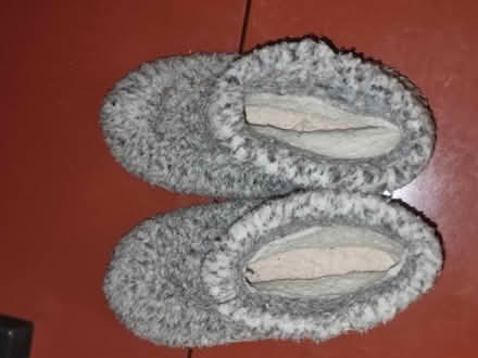 Photo of free Pair of size 10-11 fleece-lined slippers (Botley OX2) #2