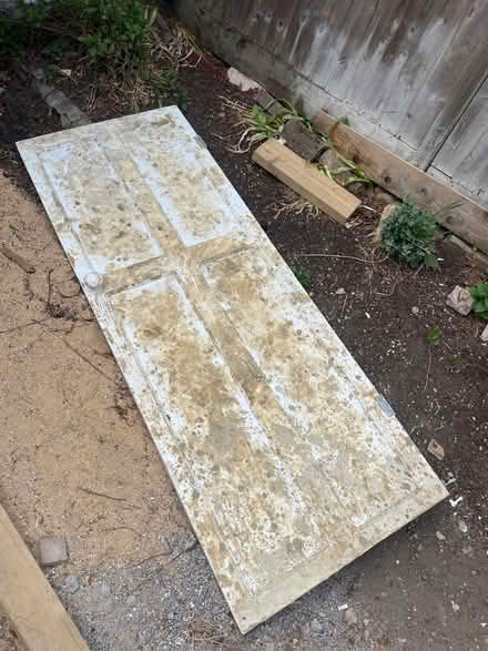 Photo of free Wooden door (SE12 8qq) #1