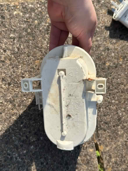 Photo of free Outdoor light (ME5) #2