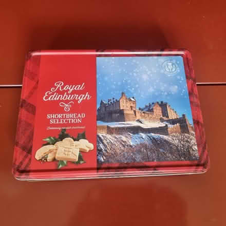 Photo of free Metal biscuit tin (Botley OX2) #1