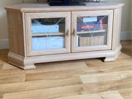 Photo of free TV cabinet (Caversfield OX27) #1