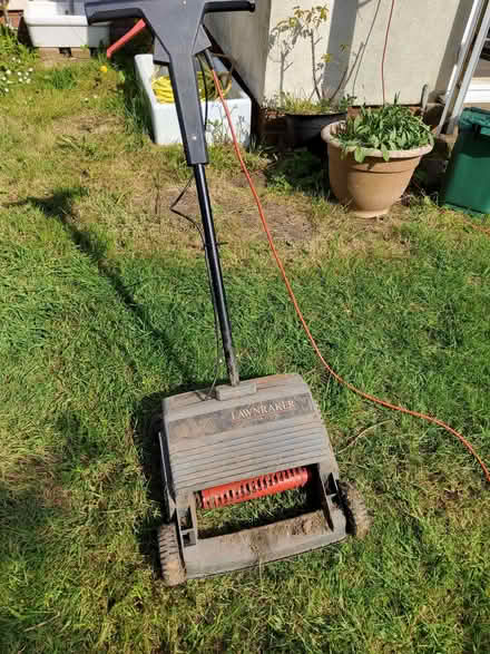 Photo of free Electric lawn raker / scarifier (Marks Tey CO6) #2