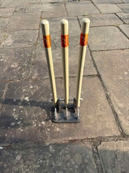 Photo of free Cricket stumps (Westcott RH4) #2