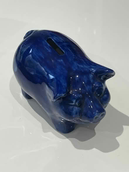 Photo of free China Piggy Bank (West Common AL5) #1