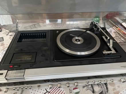 Photo of free Hi fi 1976 spares or repair (Goffs Oak EN7) #2