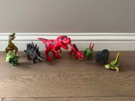 Photo of free Dinosaurs and super heroes (SE26) #1