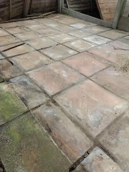 Photo of free Flagstones/Paving (Barrow-in-Furness LA14) #1