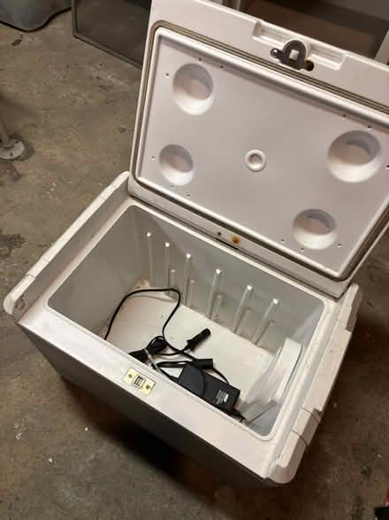 Photo of free coleman cooler with electric (North Cambridge) #1