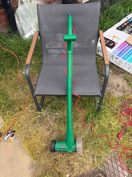 Photo of free Electric weedsweeper (Saltney Ferry CH4) #1