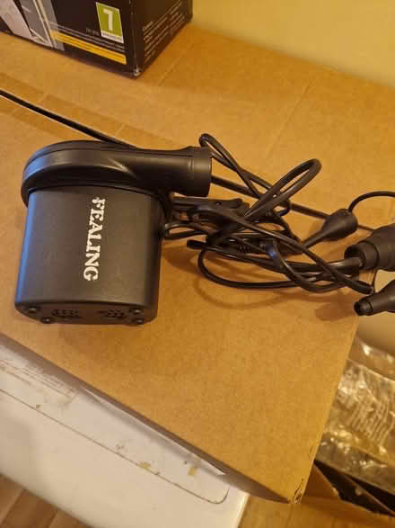 Photo of free Portable electric air pump (PH10 Rattray) #1