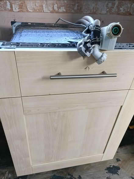 Photo of free Bosch full size dishwasher (SK8 3HB) #1