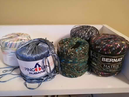Photo of free Novelty Yarn (Old Ottawa East) #1