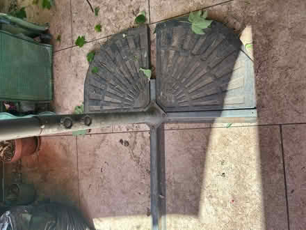 Photo of free Garden umbrella and stand (E12 Manor park) #2