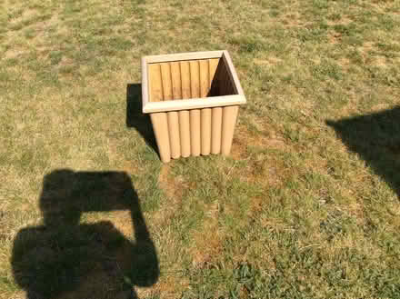 Photo of free Large planter pot (Frimley) #1