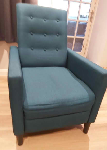 Photo of free Blue Arm Chair (Falkland KY15) #2