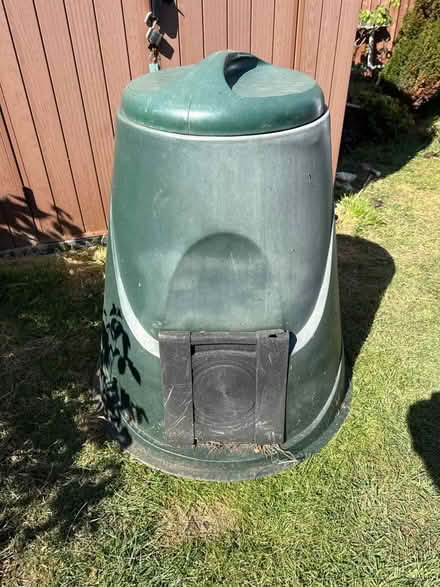 Photo of free Compost Bin (Hadleigh SS7) #1