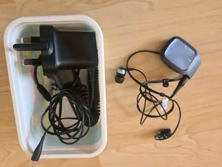 Photo of free Bluetooth Earbuds - Wired Earbuds - Micro USB leads (Little Heath CV6) #1