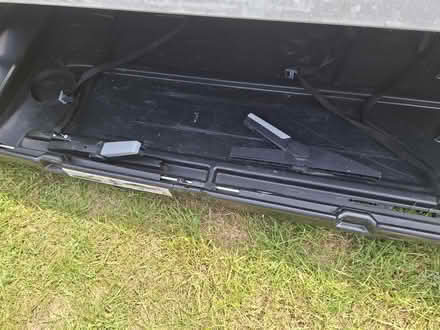 Photo of free Kamei Covara Duolift roof box (East Acton W3) #4