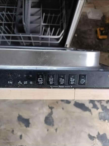 Photo of free Bosch full size dishwasher (SK8 3HB) #3