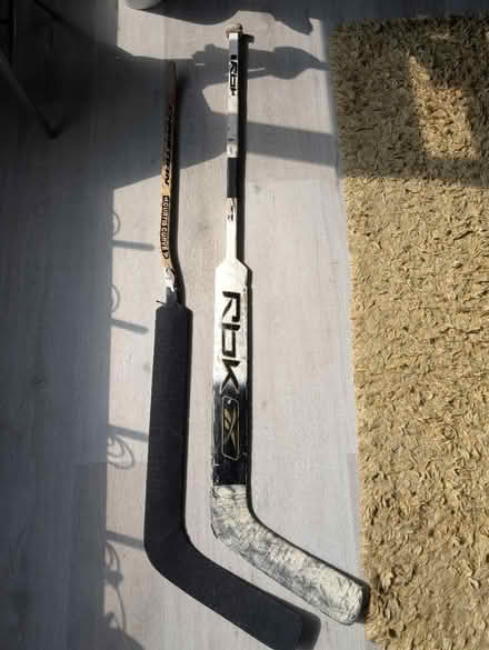 Photo of free Miscellaneous Ice Hockey Items (Finsbury Park N4 2) #4