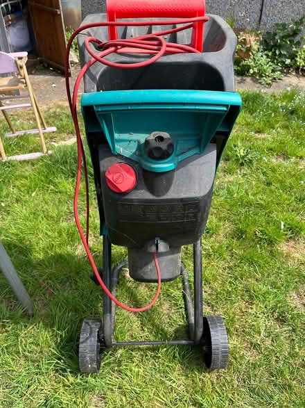 Photo of free Garden wood chipper (Beckenham BR3 3NL) #4