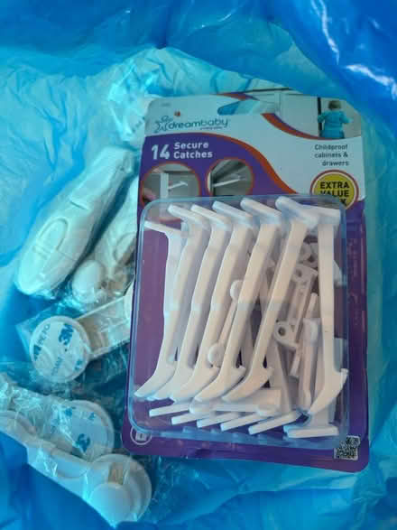 Photo of free Child security (Mitcham CR4) #1