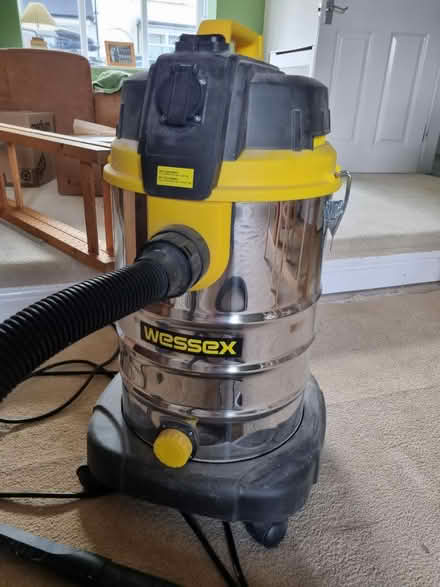 Photo of free Building site vacuum cleaner (Bearwood B67) #1