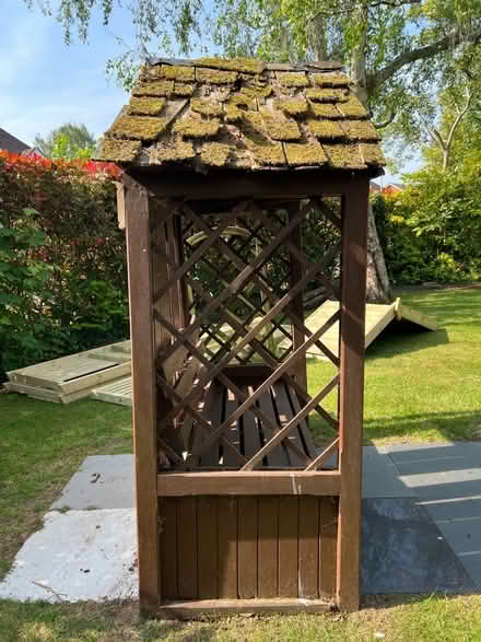 Photo of free Garden Arbour (Knotty Green HP9) #3
