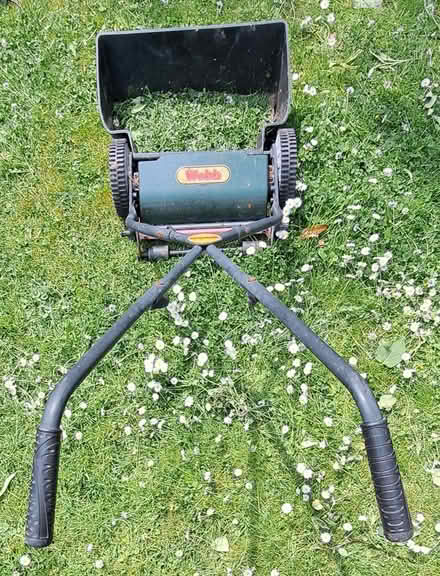 Photo of free Hand mower (South Tonbridge TN9) #2