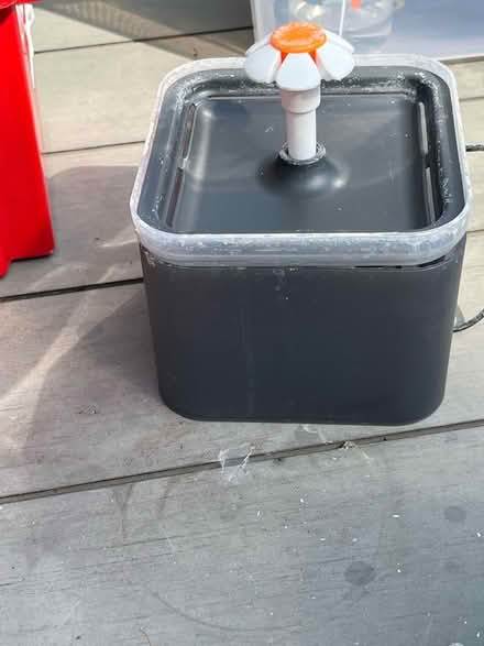 Photo of free Cat water fountain (Goodmayes IG3) #2