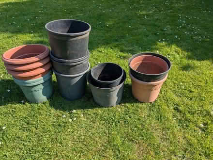 Photo of free Large plant pots (Lindfield RH16) #1