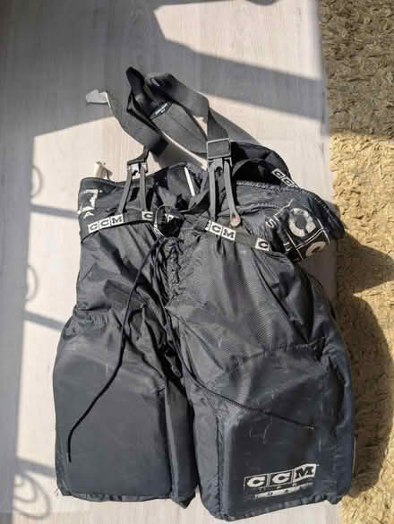 Photo of free Miscellaneous Ice Hockey Items (Finsbury Park N4 2) #3