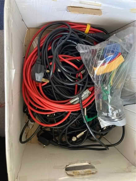 Photo of free Music/audio cables (Lower Wolvercote OX2) #1