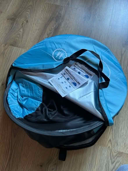 Photo of free Pop up beach tent (slight damage) (Cheshunt EN7) #2