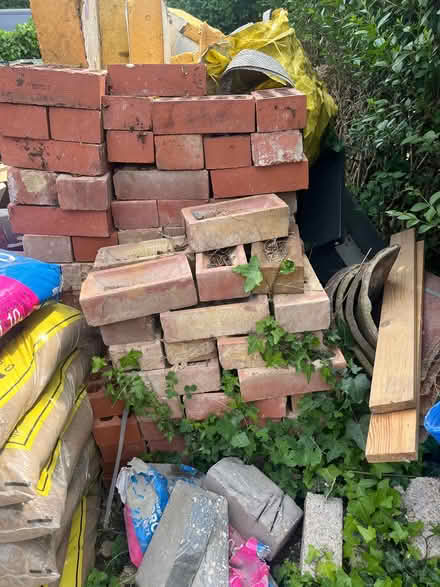 Photo of free Bricks (Dunsden Green RG4) #1