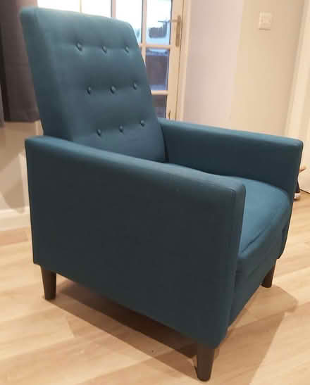 Photo of free Blue Arm Chair (Falkland KY15) #1