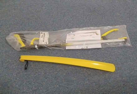 Photo of free Long-handled grabber and shoehorn - BRAND NEW (Primrose LA1) #1