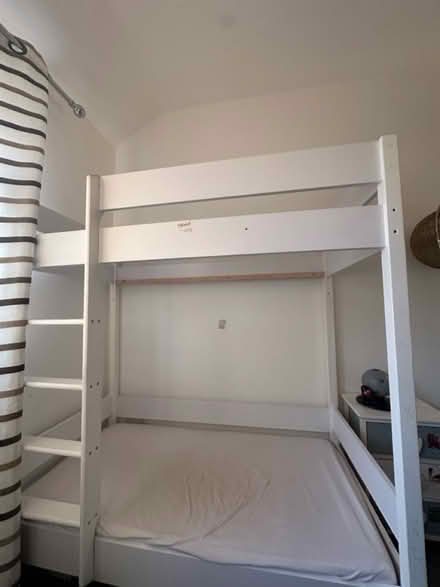 Photo of free Bunk bed with mattresses (Becontree RM9) #1