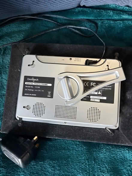Photo of free Old digital photo frame (Peachcroft OX14) #2