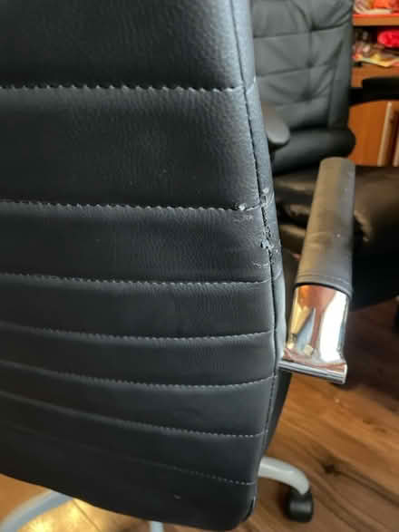 Photo of free Desk Chair (BD2) #2