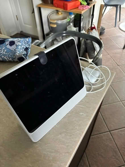 Photo of free Facebook portal (Evanston (Green Bay & Emerson)) #1