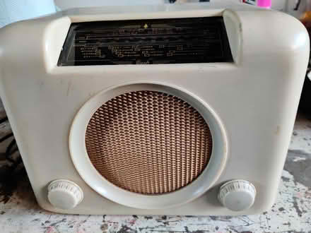 Photo of free Bush radio - not working (Headington OX3) #1