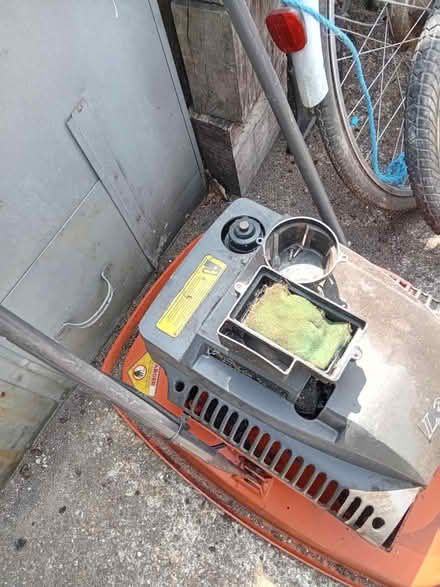 Photo of free Petrol Flymo, spares or repair (Buriton GU31) #3