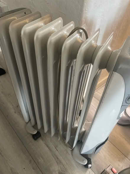 Photo of free Heater (Walworth Road) #1
