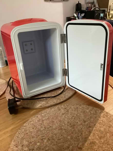 Photo of free Mini fridge (BN3 5FQ) #1