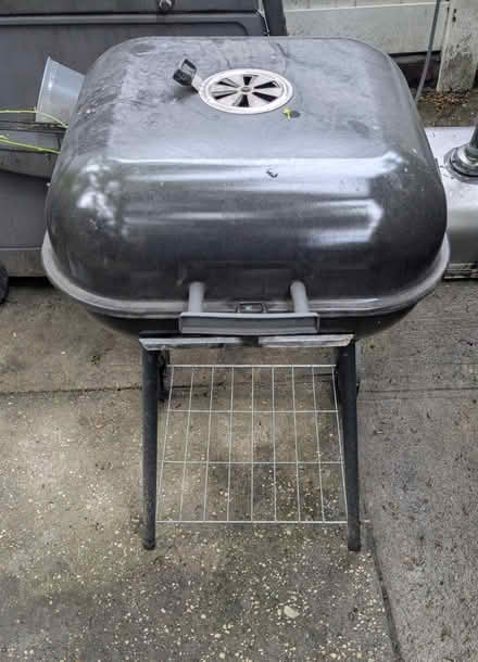 Photo of free Small charcoal grill (East Flatbush) #1